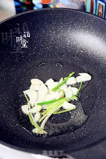 Make Silver sprouts, eggfish step 1