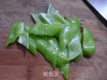 Make Spicy spicy sausage step 1