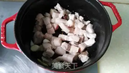 Make Five flowers for a sour chicken step 4