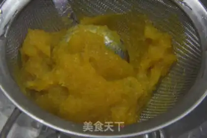 Make Pumpkin cake step 3