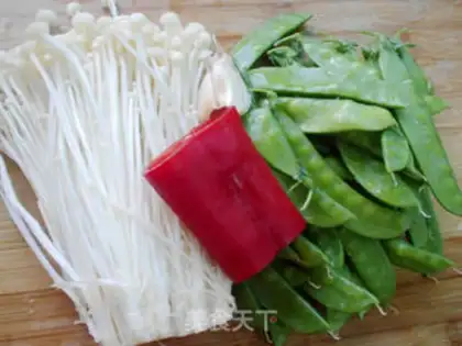 Make Golden mushrooms with Dutch beans step 0