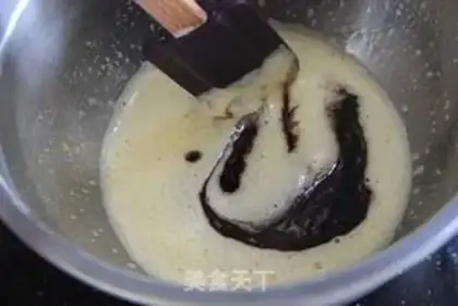 Make Strawberry brownies step 4