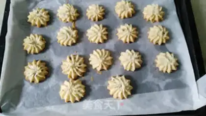 Make Onion cookies step 11