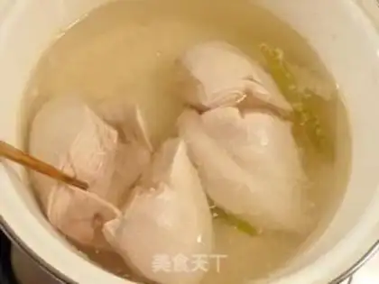 Make Soybean oil chicken silk salad step 5