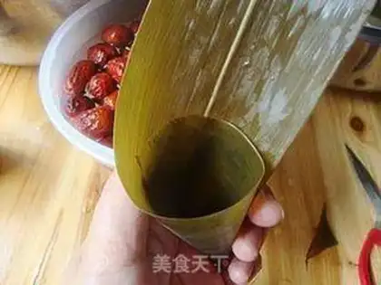 Make Red dates step 1