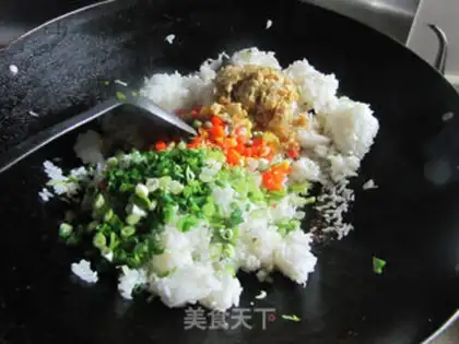 Make Pineapple rice step 8