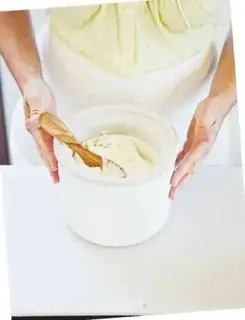 Make The basic method of making ice cream step 4