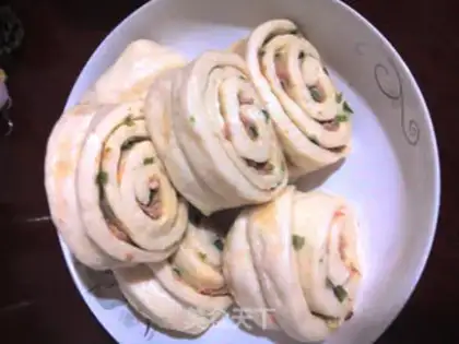 Make An onion roll step 7