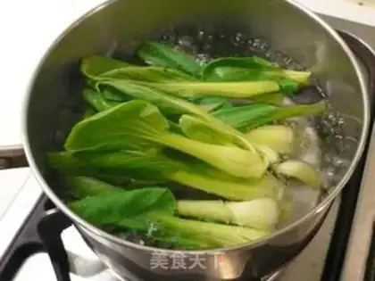 Make Roasted cream chicken silk salad step 0