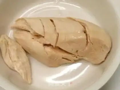 Make Roasted cream chicken silk salad step 2