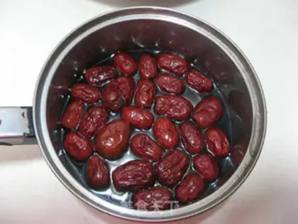 Make "Red-tree green beans." step 2