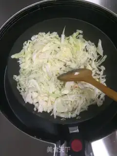 Make Spicy vegetable noodles step 5
