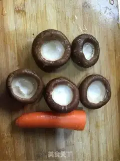 Make Pelican mushrooms step 1