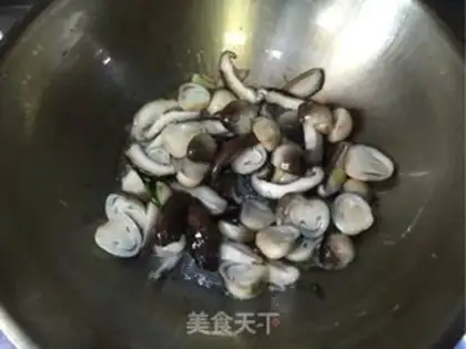 Make Pelican mushrooms step 6