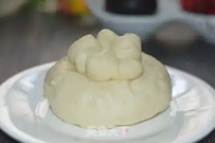 Make Yellow pomegranate bag step 10