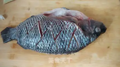Make Crush the tilapia step 0