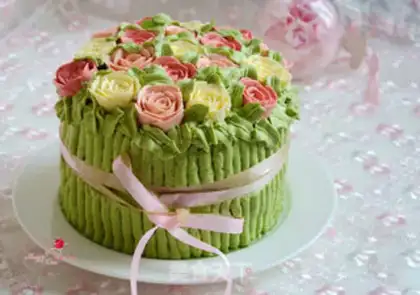 Make Roses with sponge cakes step 30
