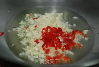Make Garlic silk melon step 2