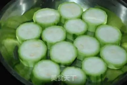 Make Garlic silk melon step 3