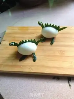 Make Dinosaurs eggs step 6