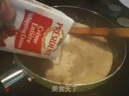 Make Black truffle cream soup step 3