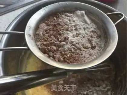 Make Chocolate cupcakes step 2