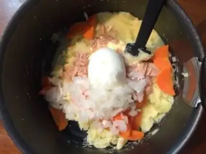 Make Spud salad step 8