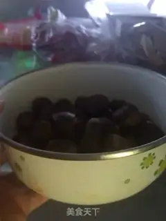 Make Cool chestnut cake step 0