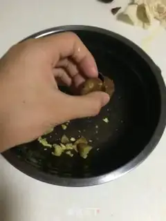Make Cool chestnut cake step 1