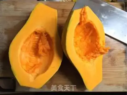 Make Pumpkin with garlic step 0