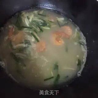 Make Shrimp noodles step 4