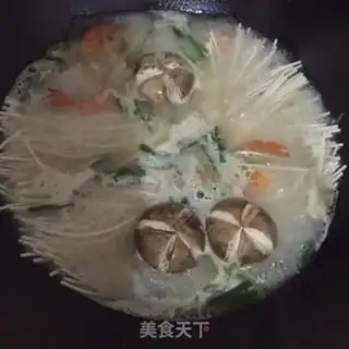 Make Shrimp noodles step 5