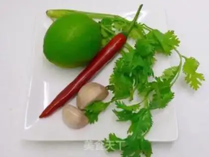 Make Tami lemon chicken silk salad step 3