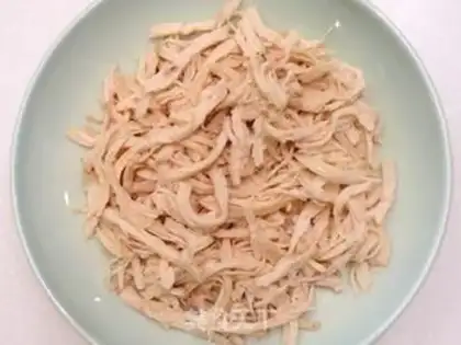Make Chicken silk salad step 1