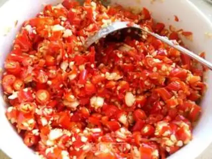 Make Cut the chili step 2