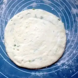 Make Onion cake step 5