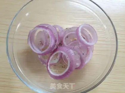Make Onion rings step 1
