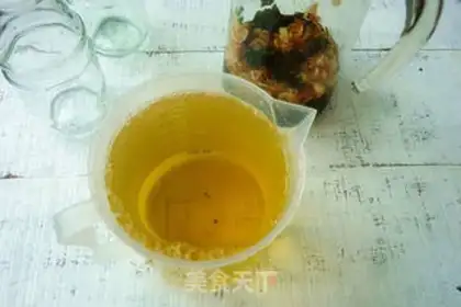 Make Jasmine honey makes tea step 3