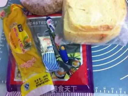 Make Toast sushi step 0