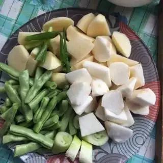 Make Northeast stew step 2