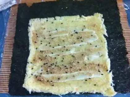 Make Toast sushi step 6
