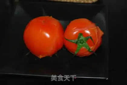 Make Tomato fried eggs step 1