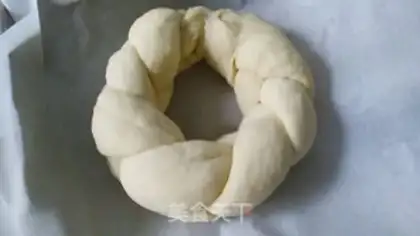 Make Milk almond bouquet bread step 12