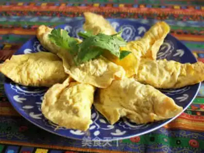 Make Seafood egg dumplings step 2