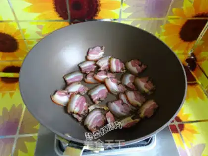 Make The meat and the ace step 4