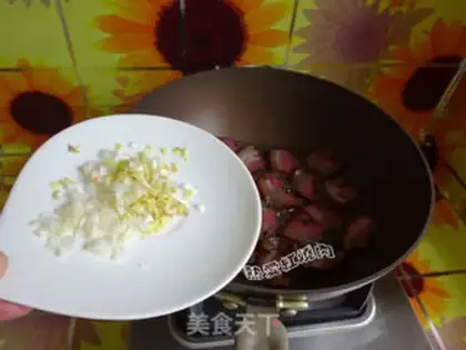 Make The meat and the ace step 5