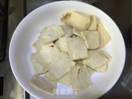 Make Dry pan oil, tofu step 5