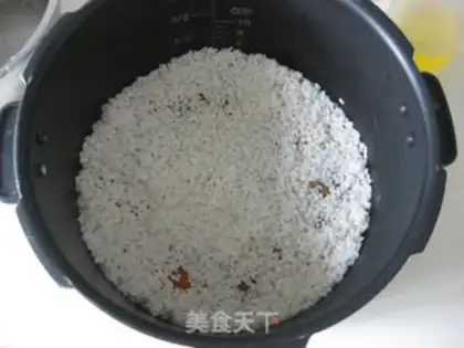 Make Hands on lamb rice step 10