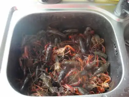 Make Spicy lobster step 0