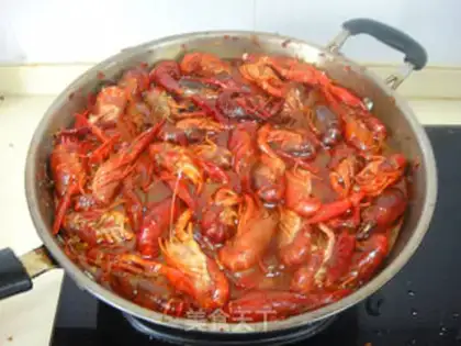 Make Spicy lobster step 9